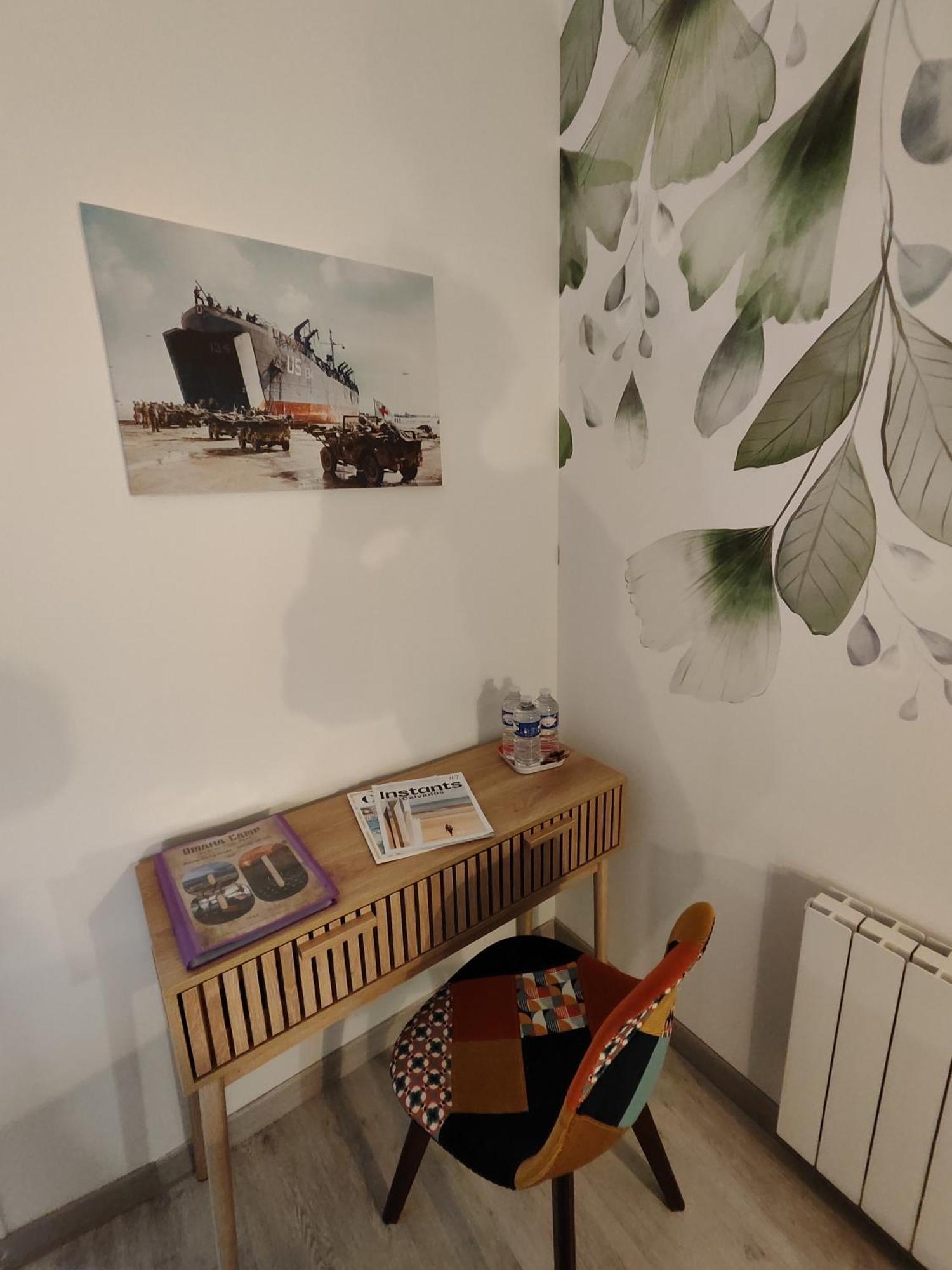 La Ferme Aux Chats Formigny 外观 照片